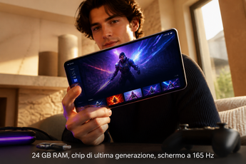 24 GB di RAM, chip di ultima generazione e schermo a 165 Hz: il tablet Lenovo che sfida gli smartphone top gamma