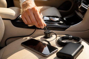 USB auto carica lentamente smartphone soluzione
