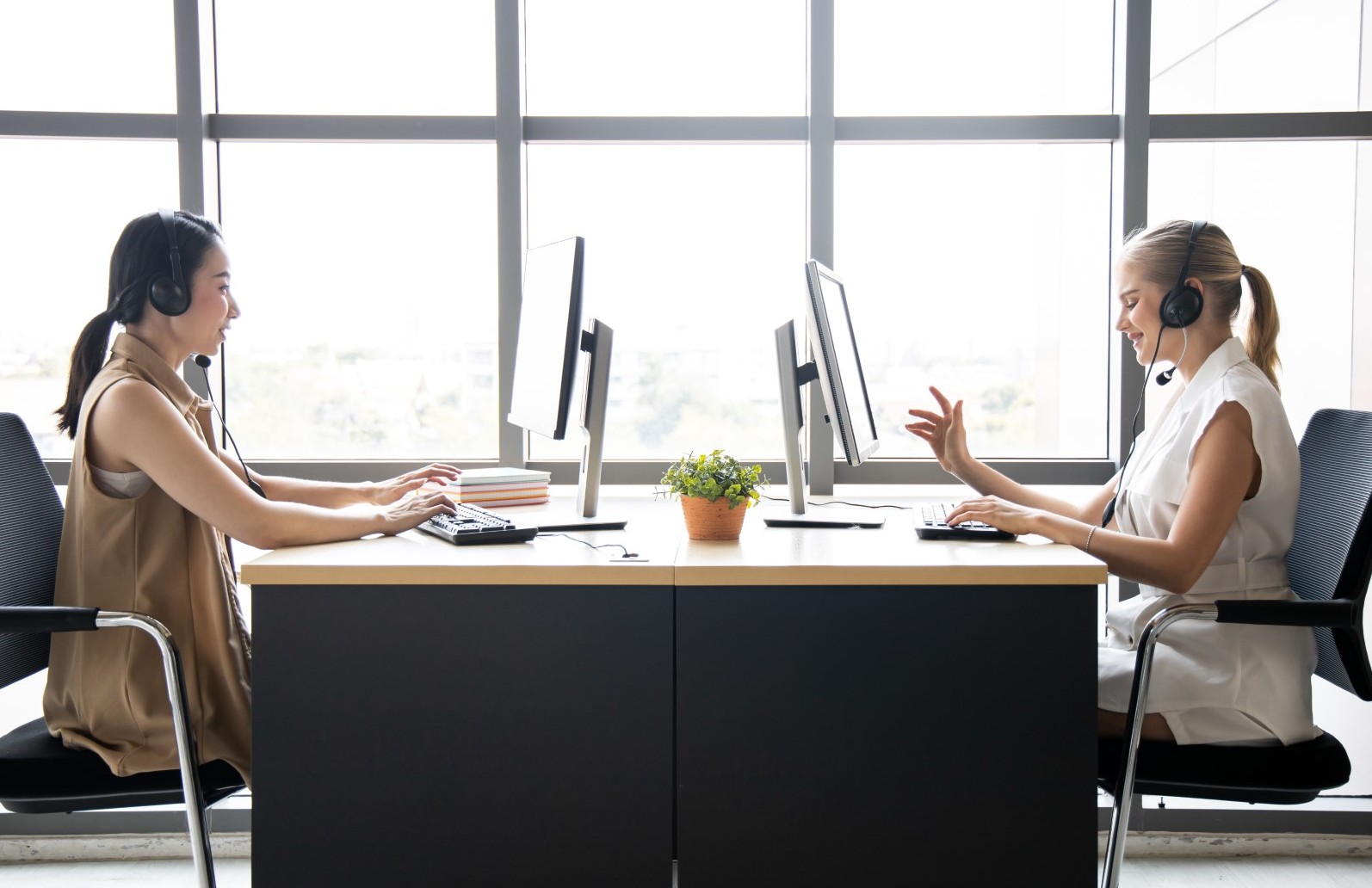 Staff Customer Service